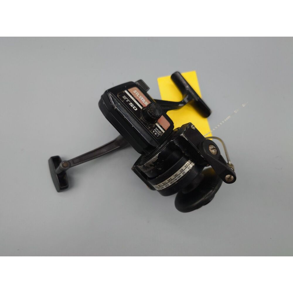 Silstar ET 50 Vintage Spinning Fishing Reel Black 4.6:1 Gear Ratio